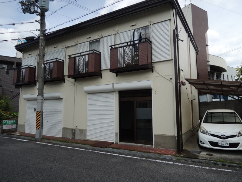 河内長野市昭栄町　店舗　約10.4坪　7.7万円